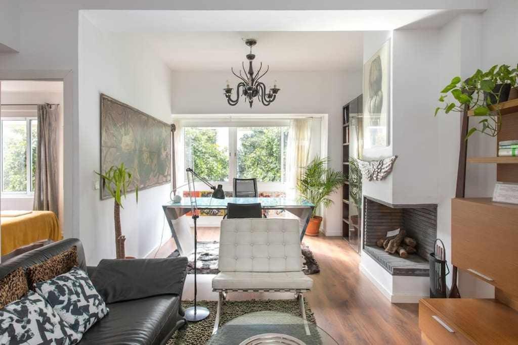 Lujoso Apartamento Con Patio En Triana Sevilla Esterno foto