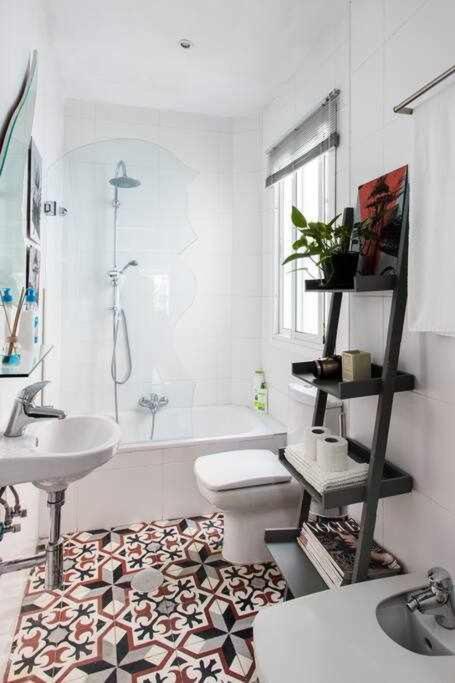Lujoso Apartamento Con Patio En Triana Sevilla Esterno foto