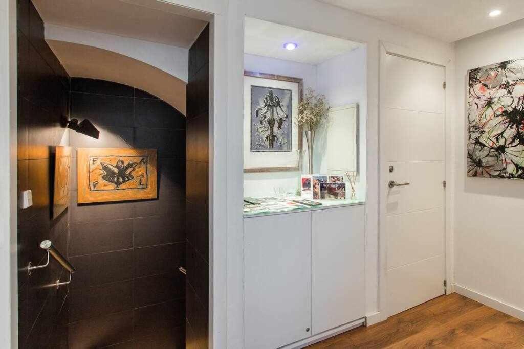 Lujoso Apartamento Con Patio En Triana Sevilla Esterno foto