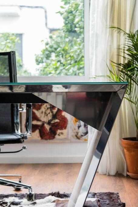 Lujoso Apartamento Con Patio En Triana Sevilla Esterno foto
