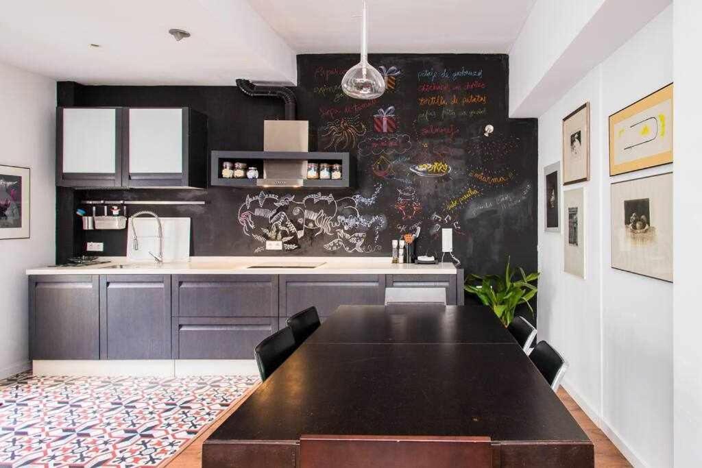 Lujoso Apartamento Con Patio En Triana Sevilla Esterno foto